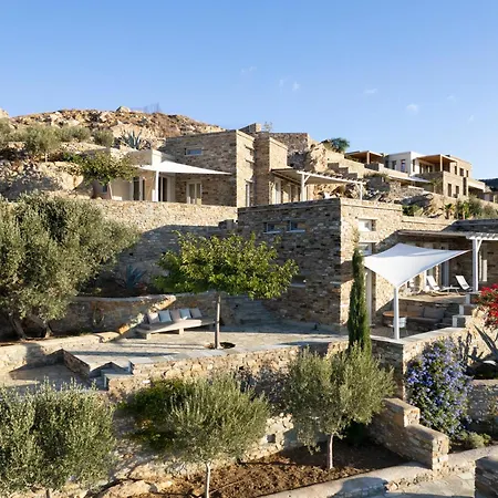 Willa Kynara Boutique Village