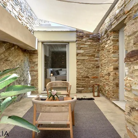 Kynara Boutique Village *