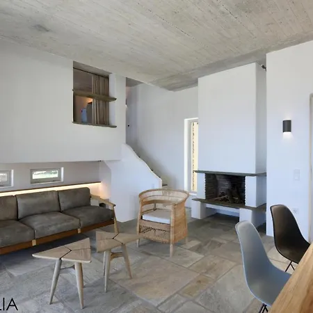 Kynara Boutique Village *