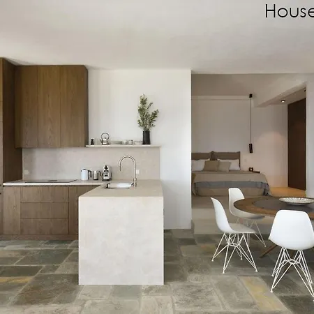 Kynara Boutique Village