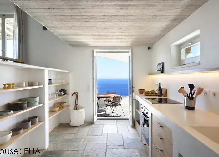 Kynara Boutique Village *